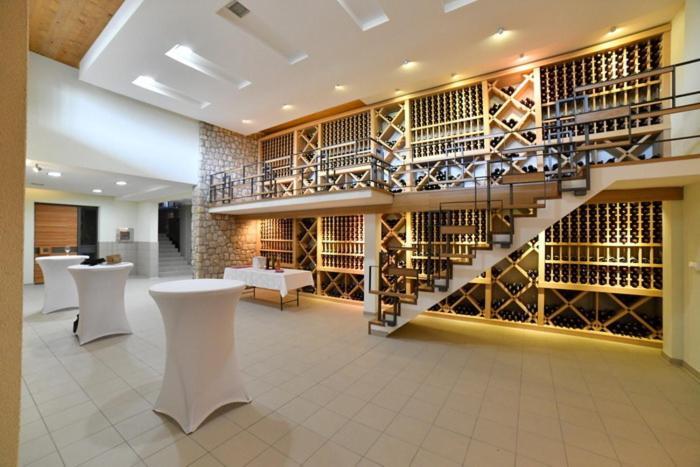 Villa Luxury Rooms - Wine Resort Смедерево Екстериор снимка